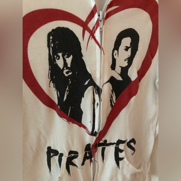 RARE!! Hot Topic Pirates of the Caribbean hoodie - Picture 2 of 10